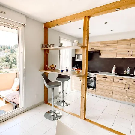 T2 Confort Proche Centre & Plages Apartamento