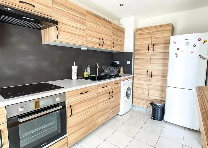 Apartman T2 Confort Proche Centre & Plages *